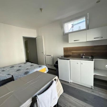 Апартаменты Studio En Plein Centre De Брест Экстерьер фото